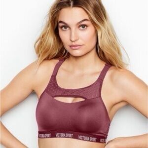 Like New Victoria’s Secret Victoria Sport Incredible Lightweight Sports Bra